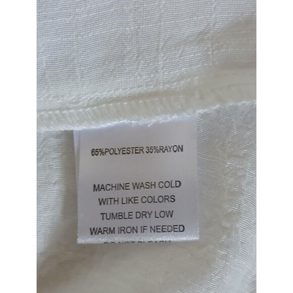 Fyve Womens Button Up Shirt Size 1X Ombre Blue White V Neck Roll Tab Lightweight - Picture 16 of 16